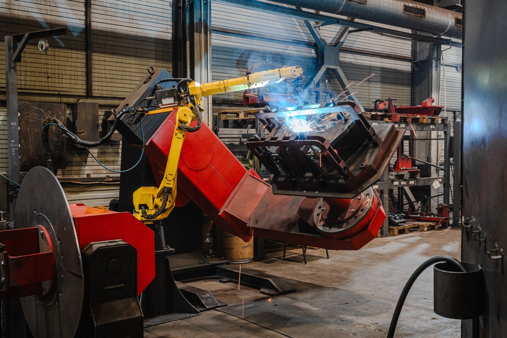 РТК на базе робота Fanuc L+T