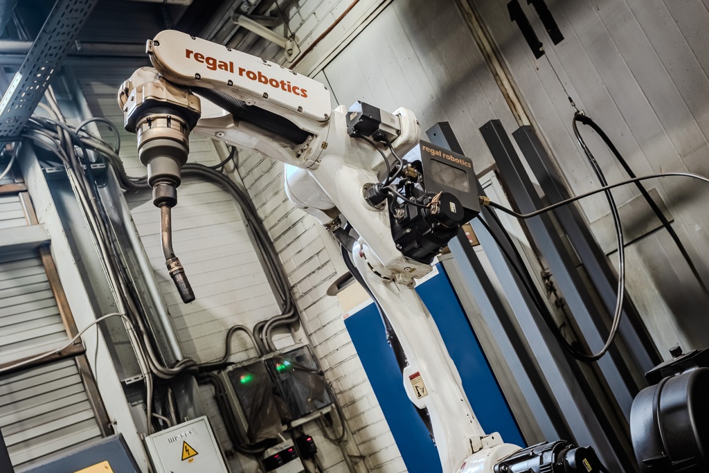 РТК на базе робота Regal